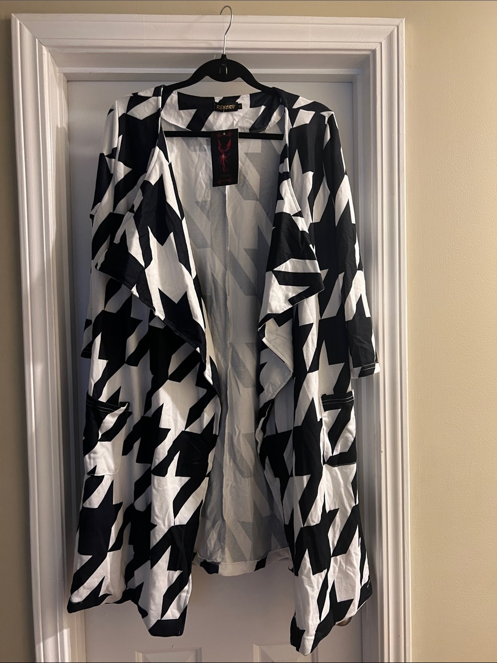 Reborn Black & White Graphic Drape Cardigan NWT